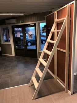 Hemsstige Ubehandla furu - Jølster Bygg og Interiør AS