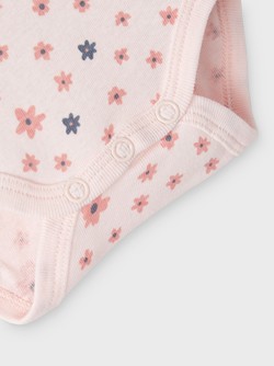 NBFBODY 3P LS ROSETTE FLOWER  NOOS