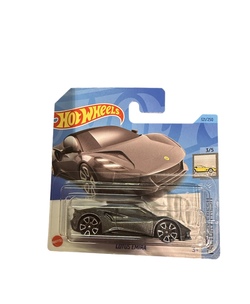 Hot Wheels 1:64 - Lotus Emira 
