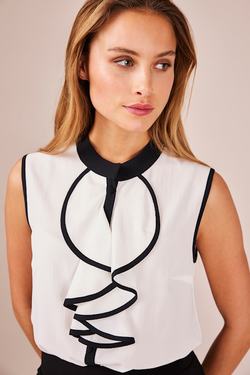 Molly Jo bluse uten ermer hvit/sort - Molly Jo