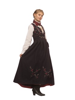 Maxemilia festdrakt