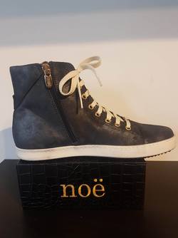 NABY sneakers 