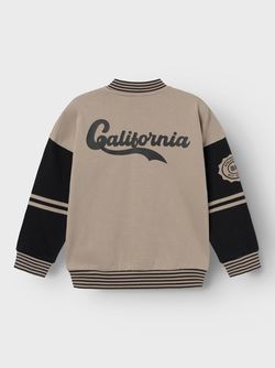 NKMNASSEN LS RLX SWEAT CARD BRU