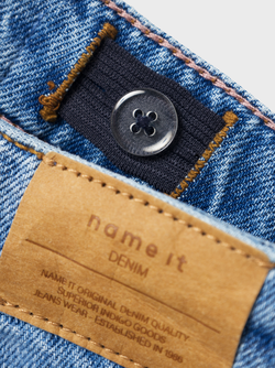 NKFROSE HW STRAIGHT JEANS 