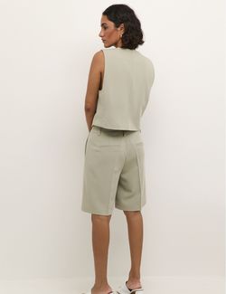 Sakura Zipper Shorts