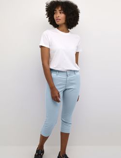 Lea Capri Pants