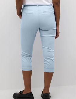 Lea Capri Pants