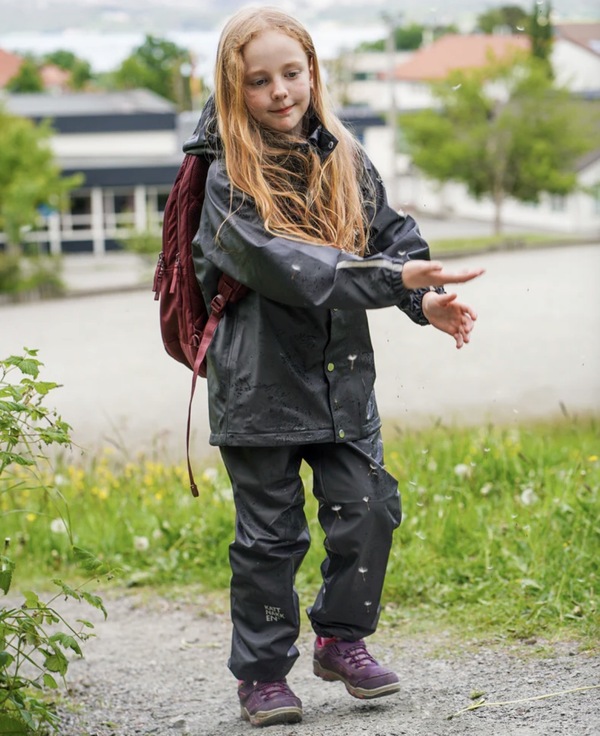 Kattnakken regnsett junior Kattesvart
