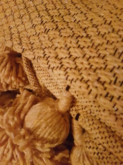 Pom pom teppe