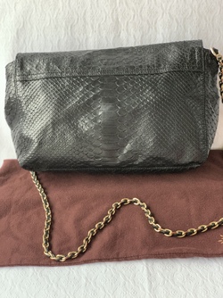 Mulberry Lily Large
